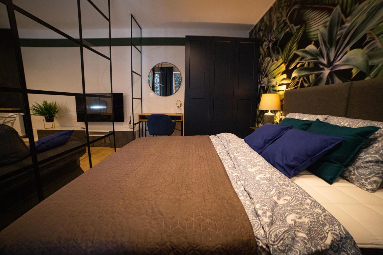 Appartement Studio La Palma Garbary 32 à Poznań Extérieur photo