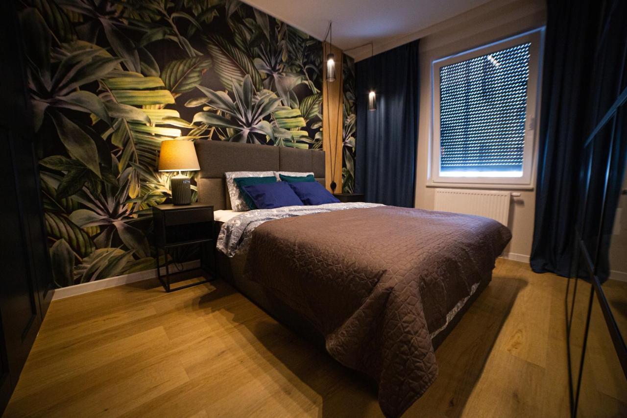 Appartement Studio La Palma Garbary 32 à Poznań Extérieur photo